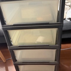 【衣服収納用】とうめいたな透明棚の画像