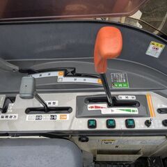 鹿児島発　グレンタンク　イセキ　二条刈りディーゼルコンバインHV214G-AWCの画像