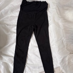 マタニティパンツLサイズ　2枚ユニクロ　LEEの画像