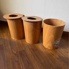ゴミ箱の画像