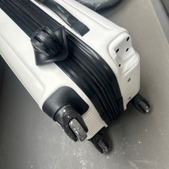 キャリーケースの画像