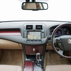 【ローンに不安がある方でもご相談ください🚗✨】トヨタ　クラウンロイヤルサルーンの画像