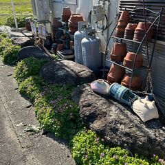 植木鉢などご自由にお持ち帰りください。の画像