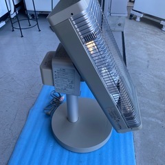 ヒーター　遠赤外線暖房機　ダイキン　ERFT11VSE6 2018年製　小倉北区の画像