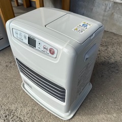 動作確認済　ダイニチ 石油ファンヒーター 3.20kw　FW-329S　人気のホワイト 2013年製の画像