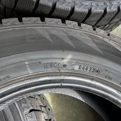 ダンロップ WM02 205/65r16 8分山 スタッドレス 冬タイヤ の画像