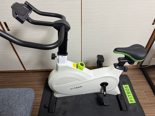 【値下】フィットボックス　専用マット付き