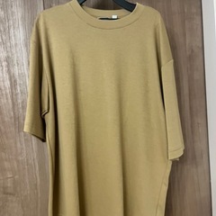 メンズ　Tシャツ　UNIQLOの画像
