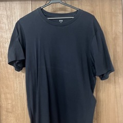 メンズ　Tシャツ　UNIQLOの画像