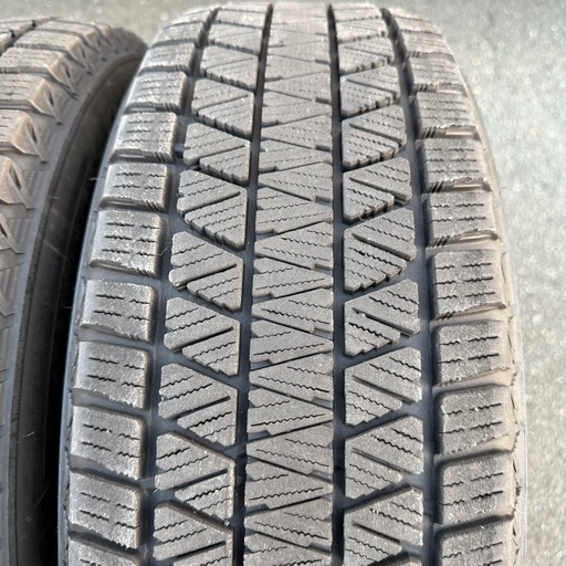 225/65R17 ブリヂストン DM-V3 スタッドレス中古タイヤ4本 ハリアー RAV4 CR-V CX-5 CX-8 エクストレ