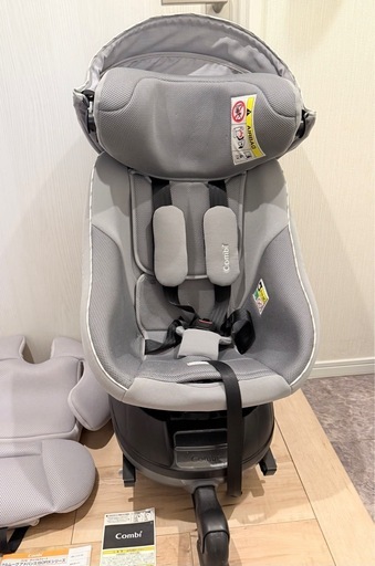 美品★コンビ クルムーブ アドバンスISOFIX
