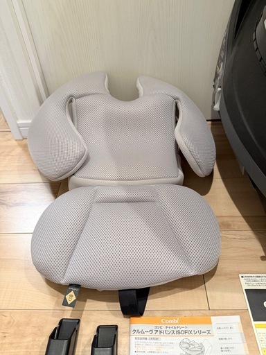 美品★コンビ クルムーブ アドバンスISOFIX