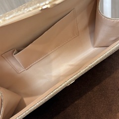 【美品】チェーン付クラッチバッグ（シャンパンゴールド）の画像