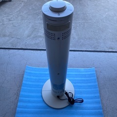 ヒーター　電気ヒーター【訳アリ】YAMAZENグラファイトヒーター　DCTS-A091 2021年製　小倉北区の画像