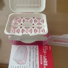 (ほぼ新品)さく乳器、消毒ケース、哺乳瓶、ミルク　まとめ売りの画像