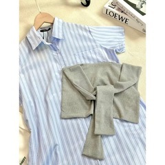 シャツワンピース＋肩掛けカーディガンの画像