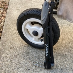 エアバギー製折りたたみベビーカー
の画像