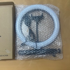 自撮り 撮影用 リング型 ライト LED BEAUTY LIGHT の画像