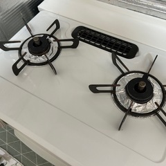 ホワイトのRinnai製ガスコンロ　都市ガス用の画像