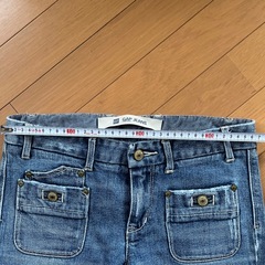 レディース　ジーパンの画像