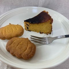 10/29.30 かぼちゃのバスクチーズケーキ風とクッキーの画像