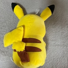 ポケモン　ピカチュウ　ぬいぐるみの画像