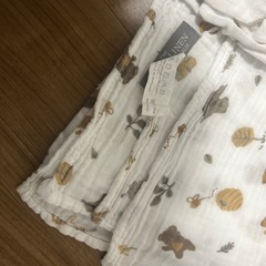 リトルリネンカンパニー　ガーゼタオル(おくるみ)の画像