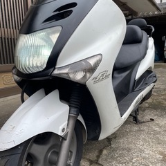 ヤマハ　マジェスティ125fi 中古実動車の画像