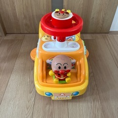 アンパンマン　乗り物　車の画像