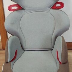 ジュニアシート　車用　Combiの画像