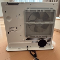 〔美品〕コロナファンヒーター（木造17畳 コンクリート24畳まで）CORONAパートホワイト　FH-VX6718BY-Wの画像