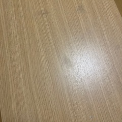 ニトリの折りたたみテーブルの画像