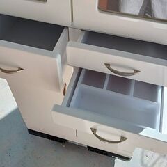 【B361】食器棚　キッチン収納　可動棚　引き出し　現状品の画像