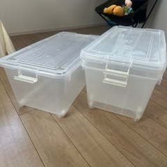 フタ付きクリア収納ボックス（大型）キャスター付き 3セットの画像