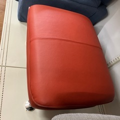 オットマン 関家具 レッド×シルバー【取りに来れる方限定】の画像