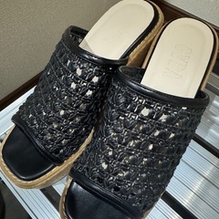 GYDAジェイダ サンダル 美品の画像