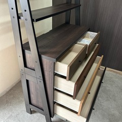 ニトリ シェルフラック 収納チェスト付きの画像