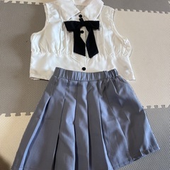 女の子洋服の画像