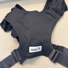 コニー　抱っこ紐　フレックス　ヘッドサポート付きの画像