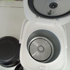 ★リユースのサカイ日立店★HJ8113 Haier 炊飯器 ３合炊き 25年製 動作確認／クリーニング済み の画像