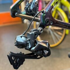 SPECIALIZED（スペシャライズド）2019 Men's Tarmac Disc Expert　フレームセット」＆  シマノ　アルテグラ（R8000）Di2コンポーネントの画像