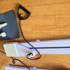 分体式多機能健腹板巻腹健腹輪自動リバウンドピラティススキーマシンフィットネス器材の画像