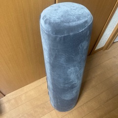 ボディーピロー　グレーの画像