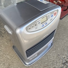 チェックOK! ダイニチ 石油ファンヒーター 3.2kw 8畳目安 KDF-322 配達応談の画像
