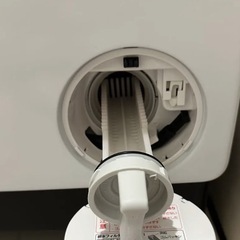 20万購入2023年製　AQUAドラム式洗濯乾燥機　使用1年半　引き取り希望です！の画像