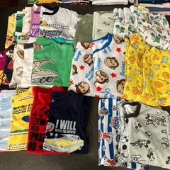 キッズ　服　120  55枚　ユニクロ　プラレール　トミカ　ベビードール　服　の画像