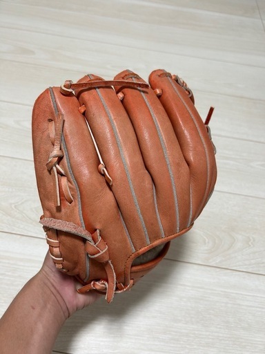 硬式ボール用　内野手用　グローブ　オレンジ