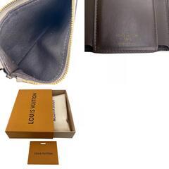 ルイヴィトン LOUIS VUITTON 三つ折り財布 LVロゴ ポルトフォイユ カプシーヌ コンパクト コンパクトウォレット M62159 ベージュの画像