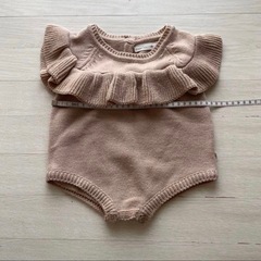 子供服　ロンパース　the lala ララ フリルニットロンパース ＆ ウサギ帽子　韓国子供服の画像