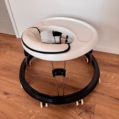 商談中カトージ　ベビーウォーカー　歩行器の画像
